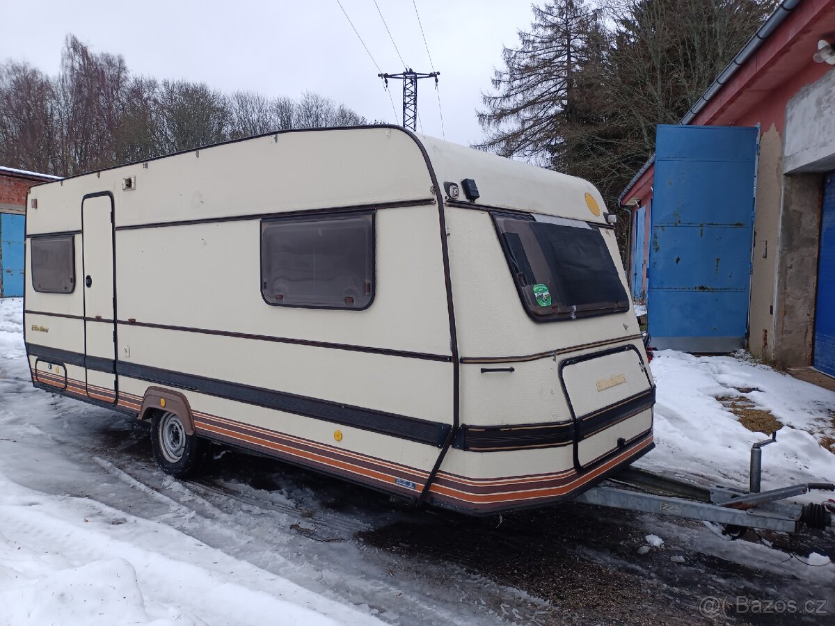 Hymer Eriba+předstan