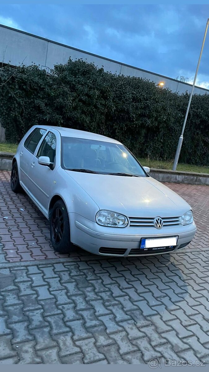 Golf 4. 1.6
