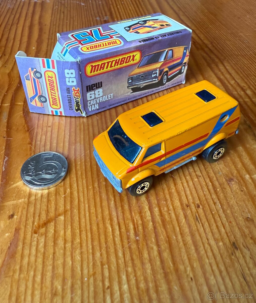 MATCHBOX 75 - Chevy van #68