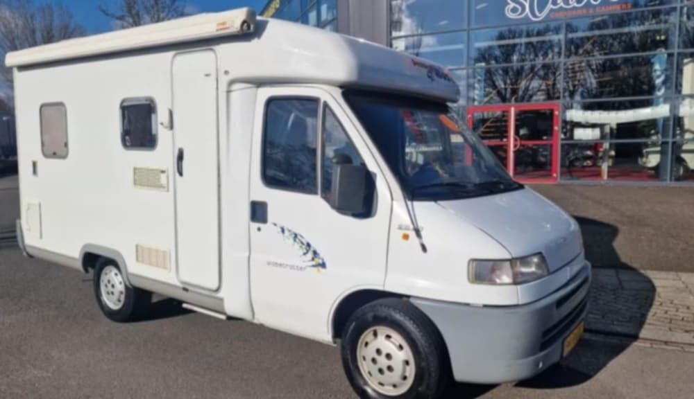 Fiat Ducato Dethleffs; motor 2.8 krátká verze,(5.4m