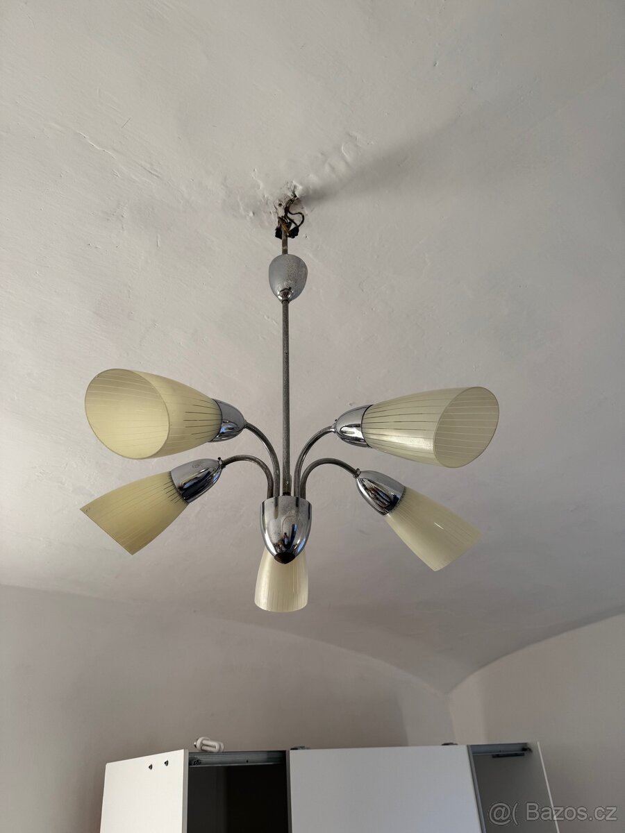 Lustr starožitný retro nástěnný 5 ramen
