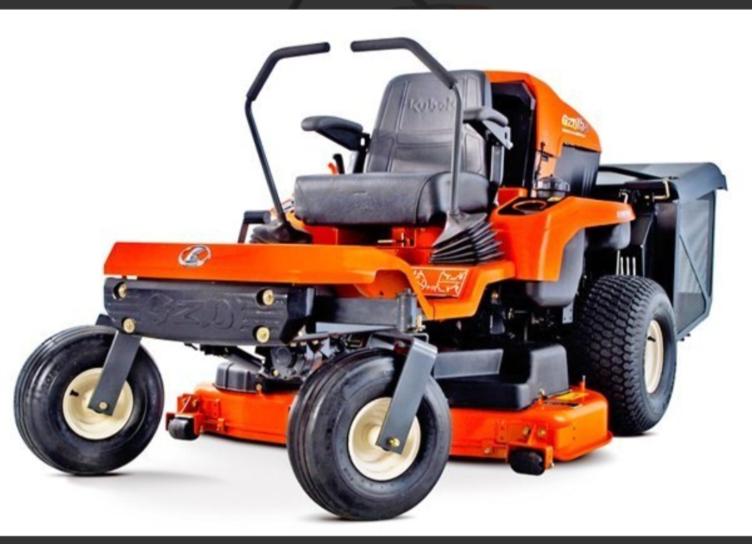 Traktorová sekačka Kubota GZD15LD ZERO TURN