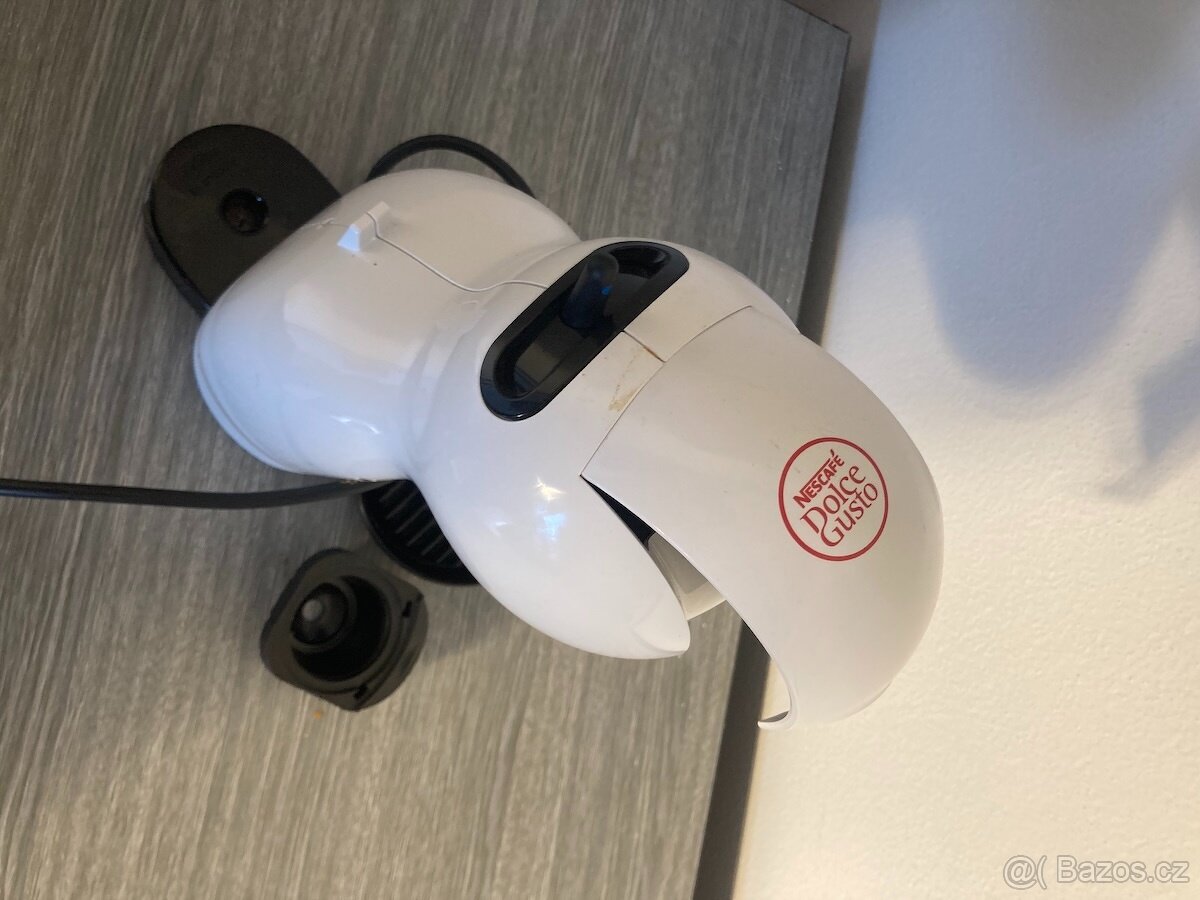 Kapslový kávovar Dolce Gusto – bílý