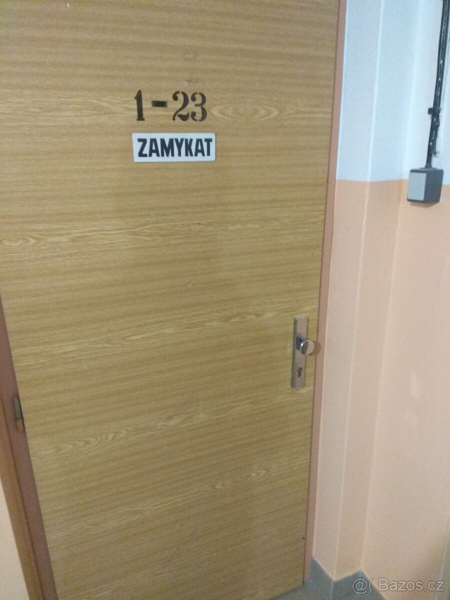 Prodám sklep v Karlovy Vary