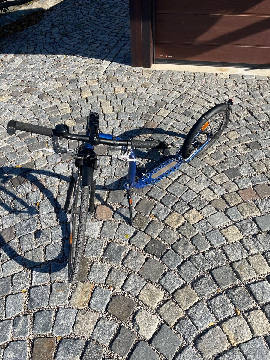 Koloběžka Kickbike g4