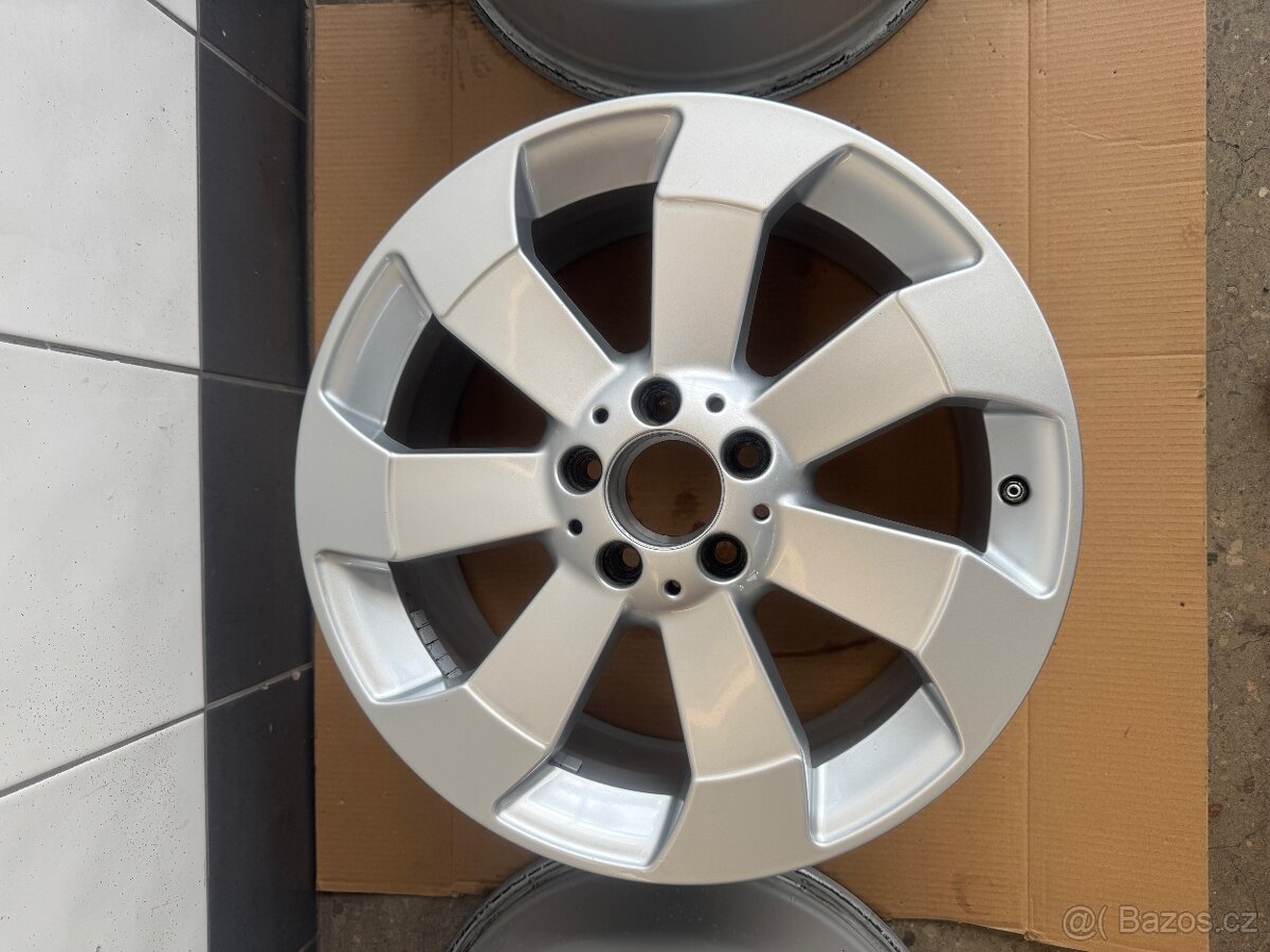 Alu disky-sada MB GLE vč. TMPS ventilů