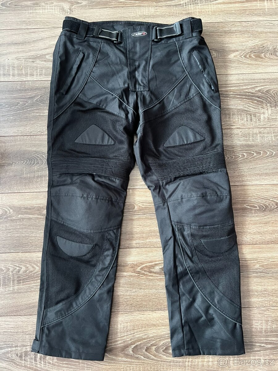 Motorkářské kalhoty
