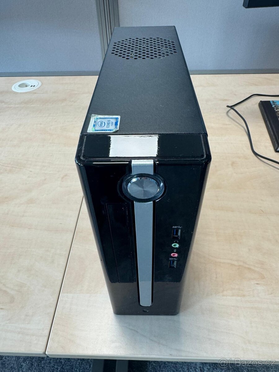 Prodám mini desktop počítač s Intel CORE i5