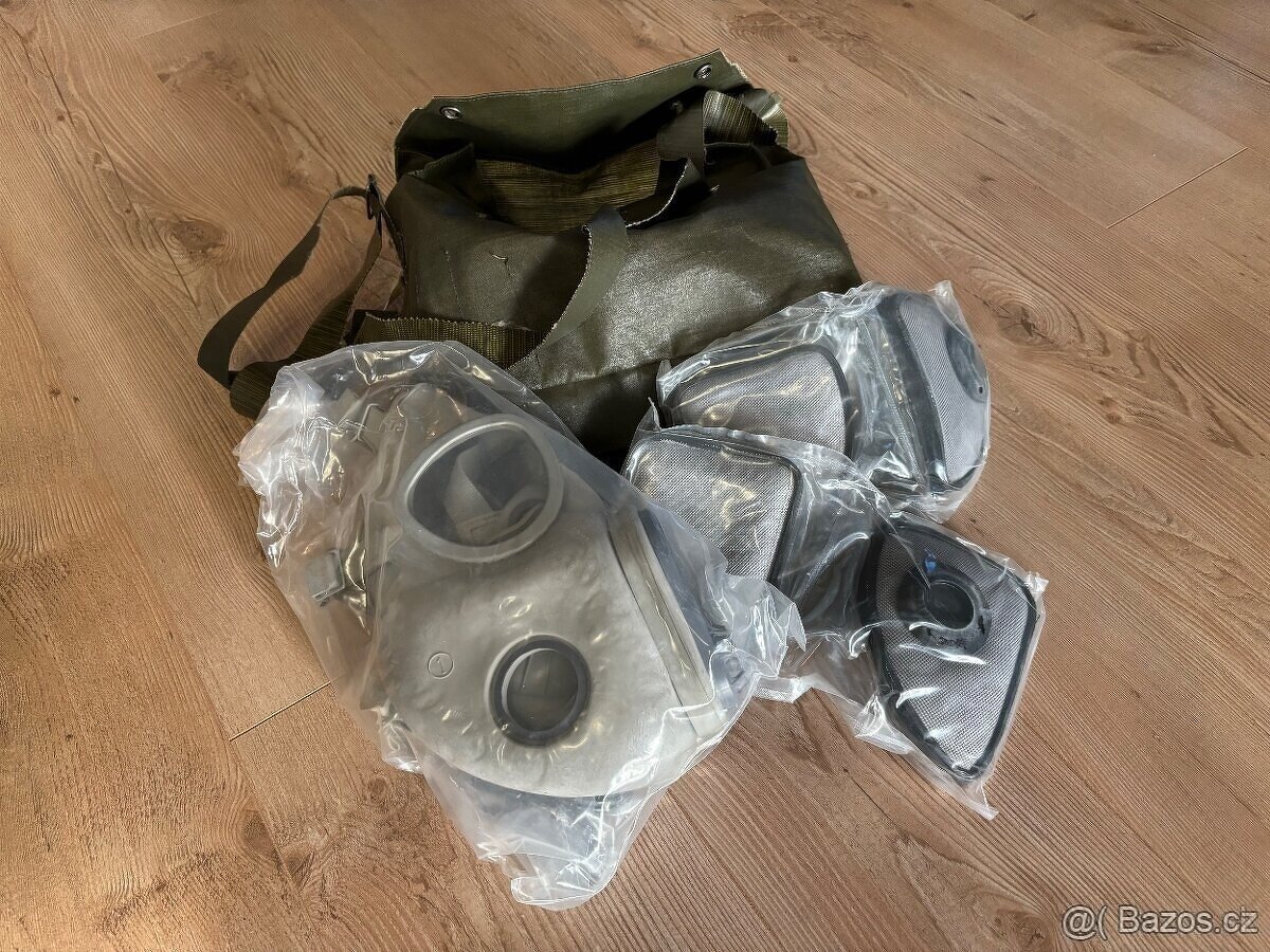 Vojenská plynová maska ČSLA, M10M, originál, nová