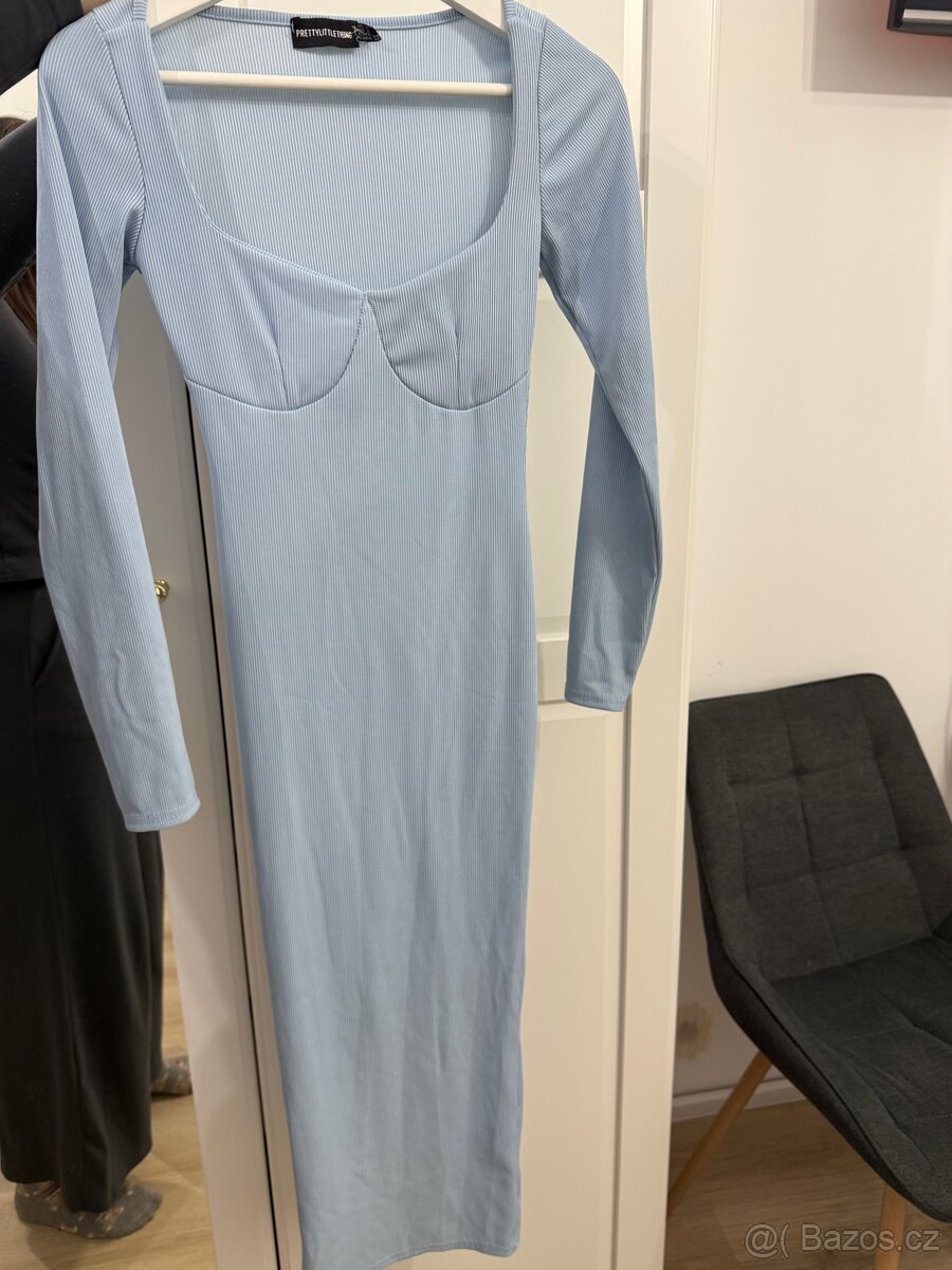 Prodám modré šaty, velikost XS/S (nové)