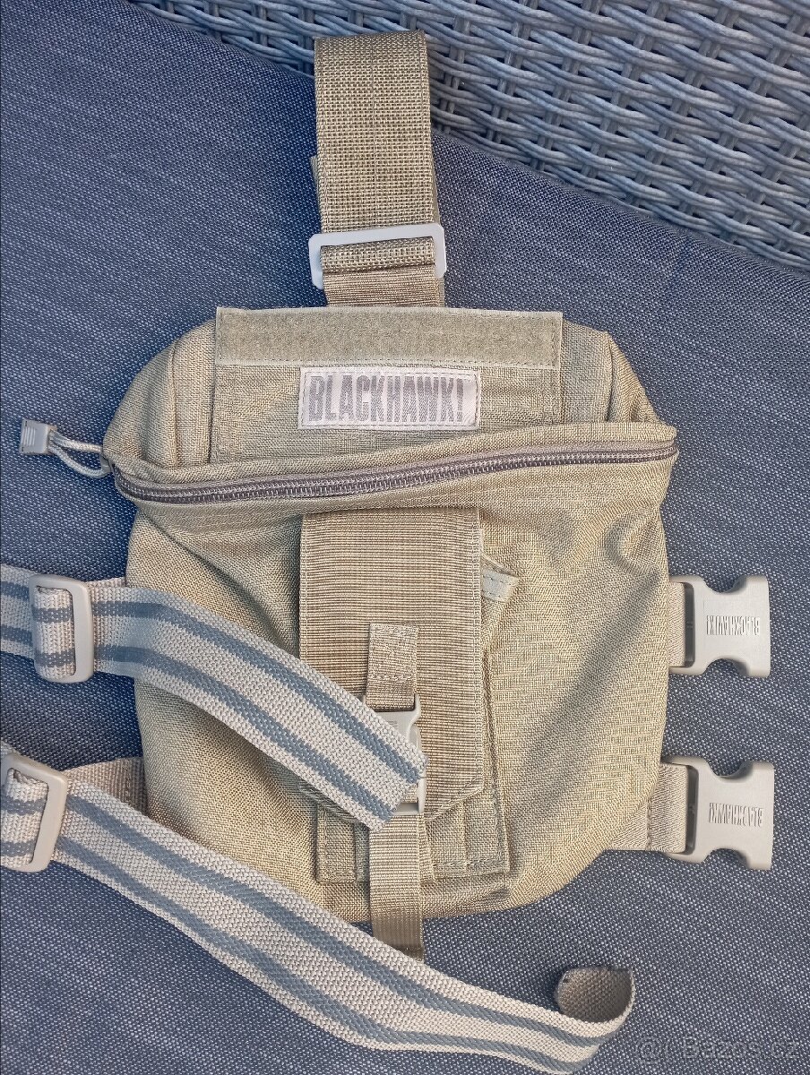 Stehenní kapsa, pouzdro Blackhawk USA, ... PC 3.000 Kč nová