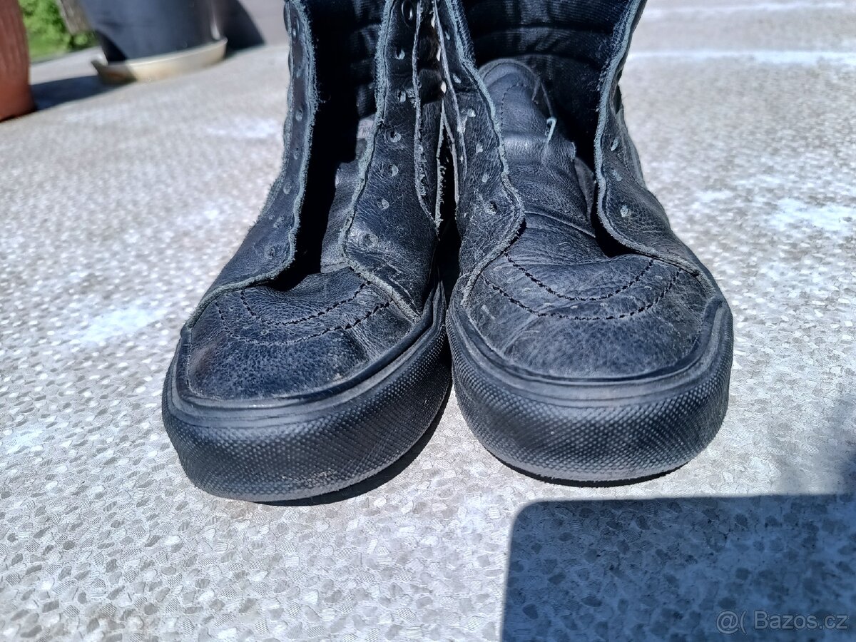 Kotníkové tenisky, kecky Vans