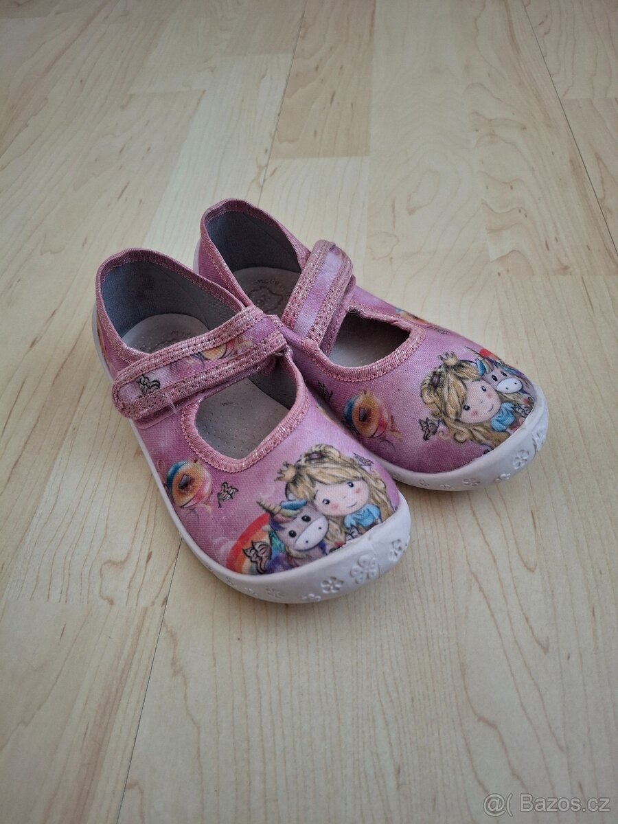 Dívčí bačkory 26