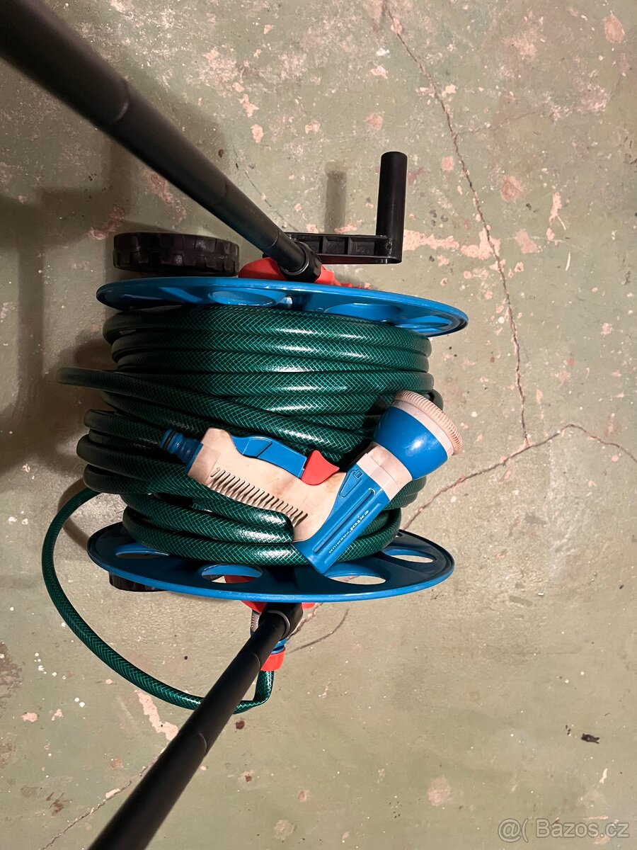 Zahradní hadice Extool s vozikem 12,7mm vnitřní průměr