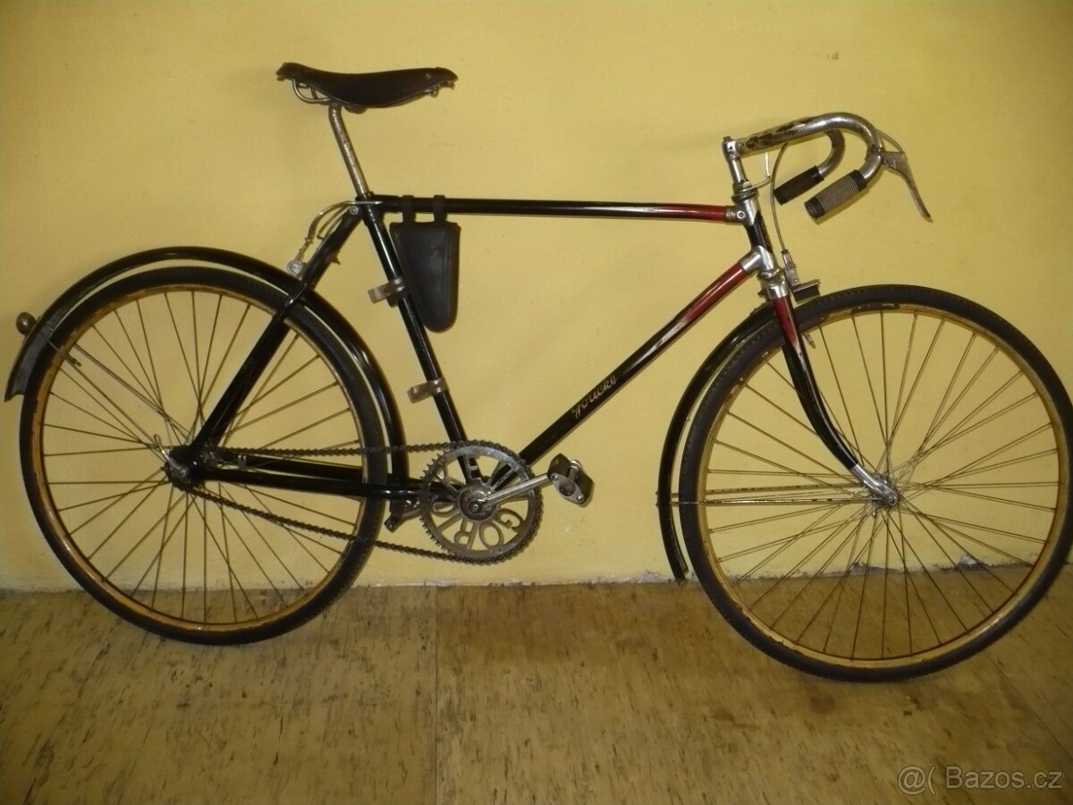 Historické jízdní kolo
