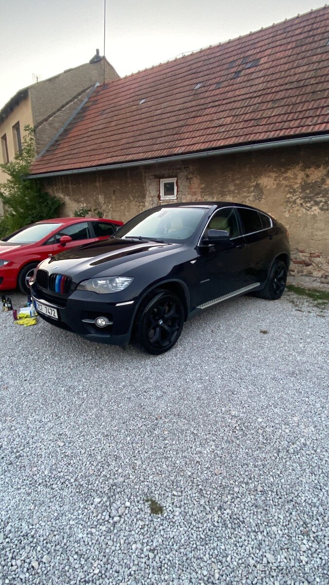 BMW x6 50i