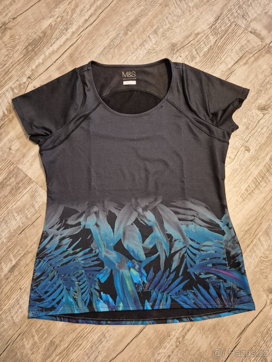 Dámské sportovní tričko, vel.42