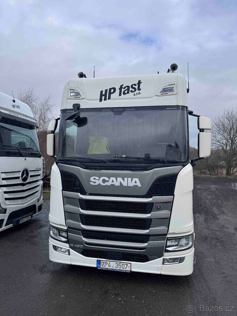 SCANIA R450 tahač
