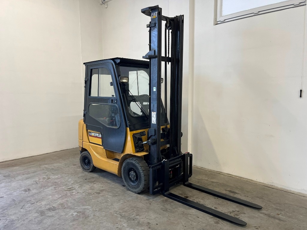 CATERPILLAR DP 15 K vysokozdvižný vozík (01434)