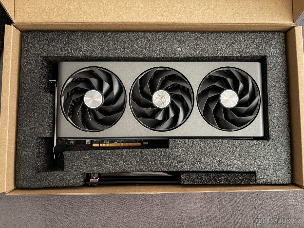 Sapphire Radeon RX 7900 XTX NITRO+ Vapor-X 24GB