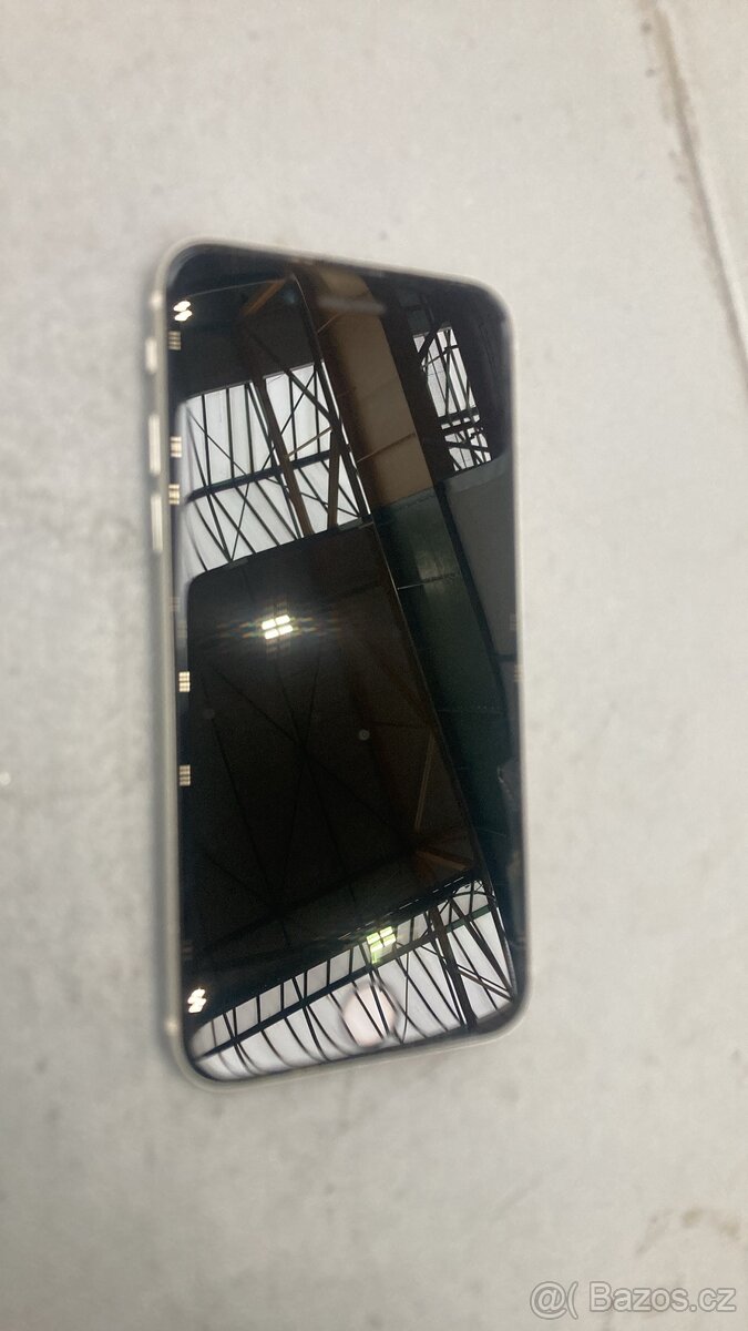 IPhone SE 2020