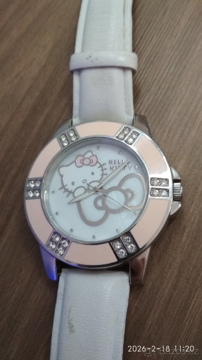 Hodinky hello kitty HK 1022