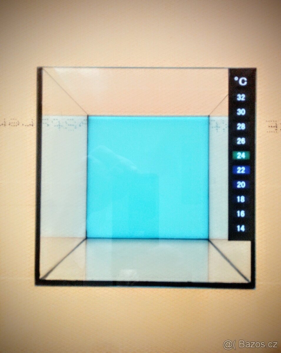 AKVÁRIUM 15 x 15x 15cm, pro krevetky, ŘASOKOULE ATD