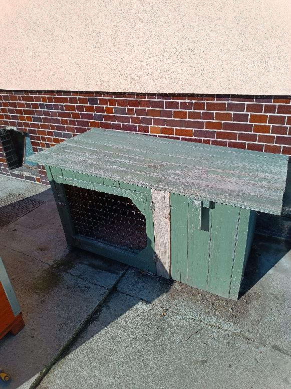 Dřevěná bouda pro psa -182x100x98cm