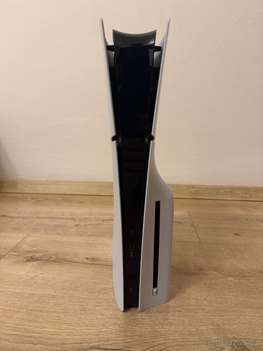 PlayStation 5 slim s mechanikou (V ZÁRUCE)