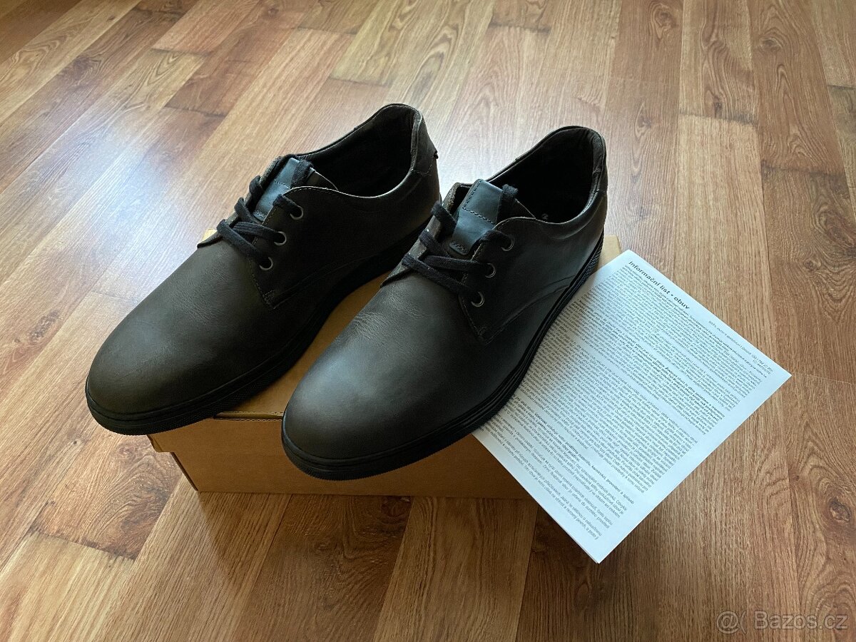Nové pánské kožené neformální polobotky Baťa - č. 43