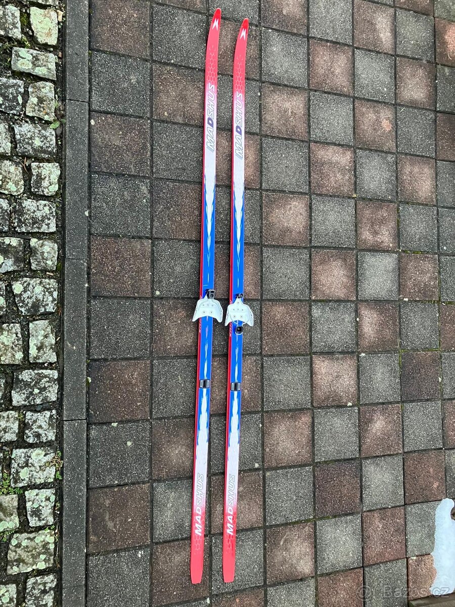 Běžky Madshus Light Touring se starým vázáním