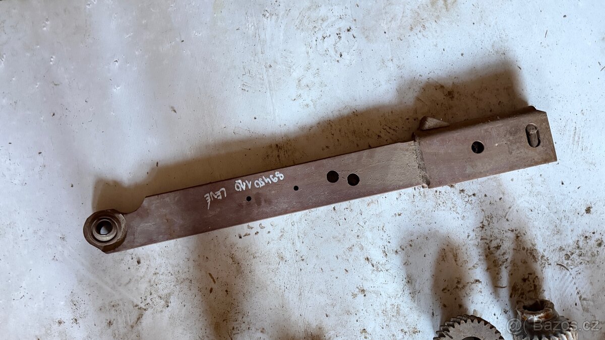 Spodní táhlo - kšanda Zetor Crystal