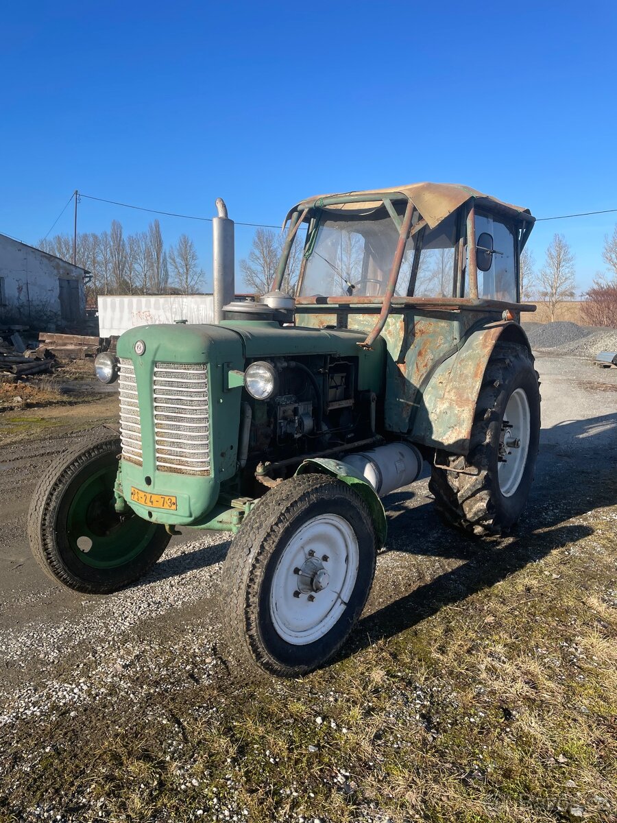 Zetor super 35