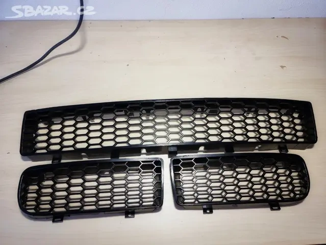 Honey comb mřížky VW Golf 4 nárazník