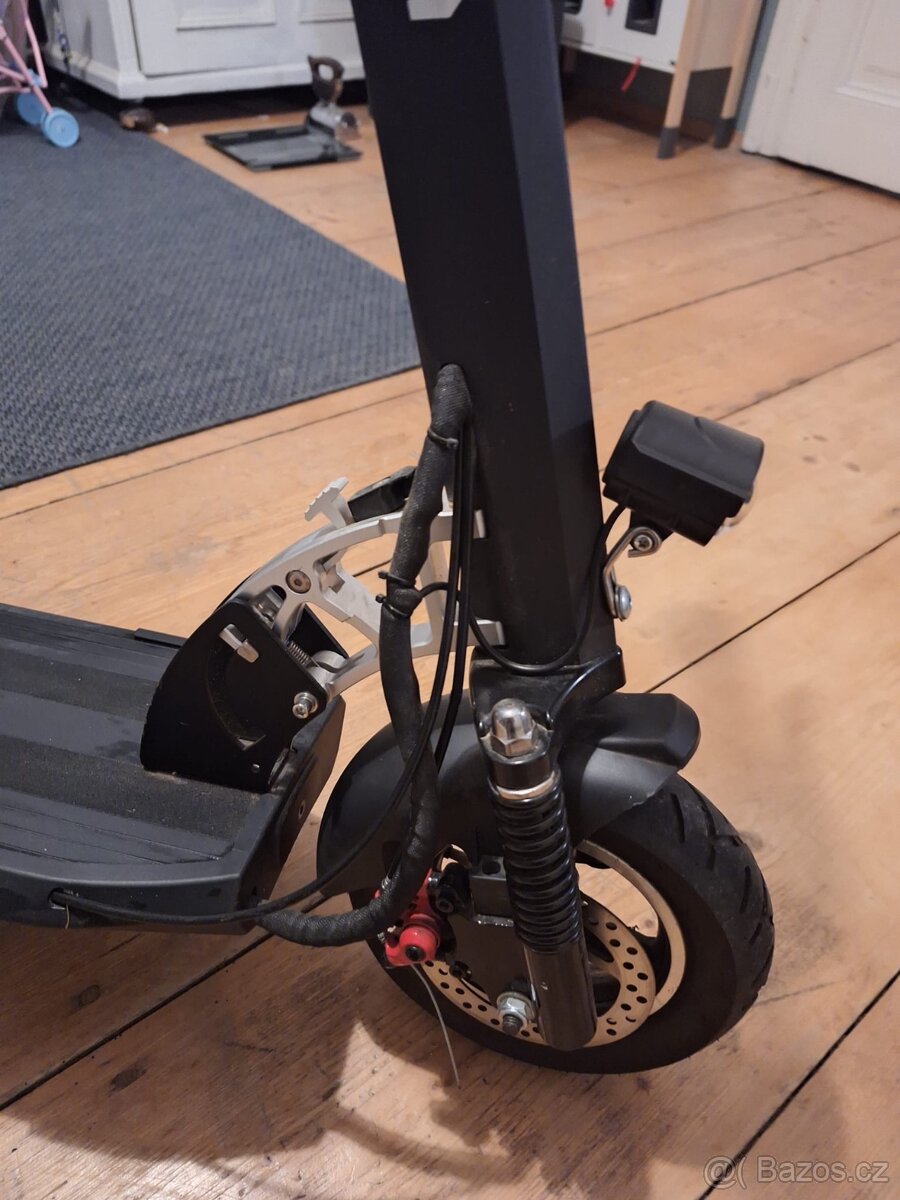 Elektrická koloběžka