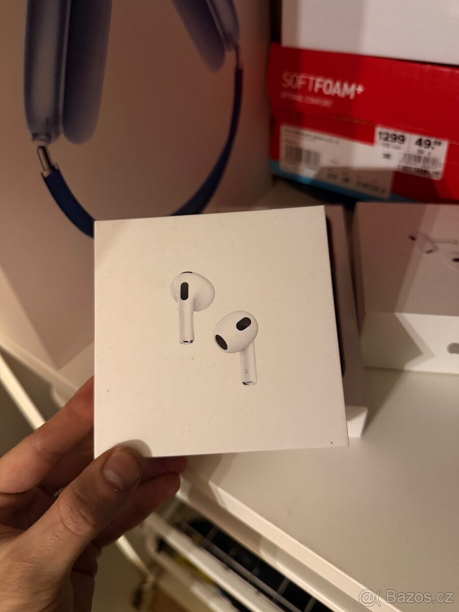 AirPods 3th
