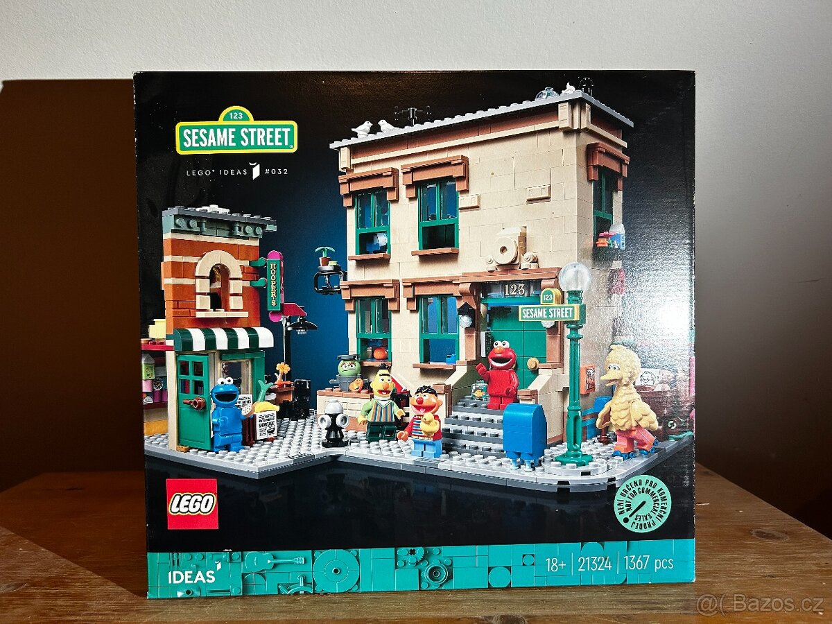 LEGO® Ideas 21324 Sesame Street