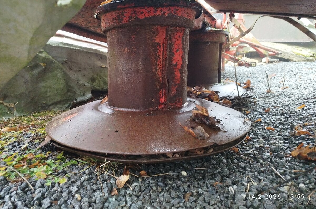 Rotační sekačka dvou bubnová,