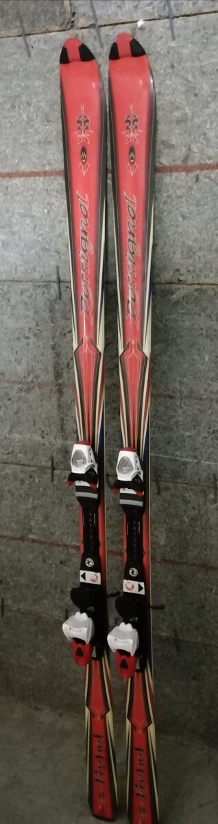 carvingové lyže ROSSIGNOL Rebel (191cm) s vázáním