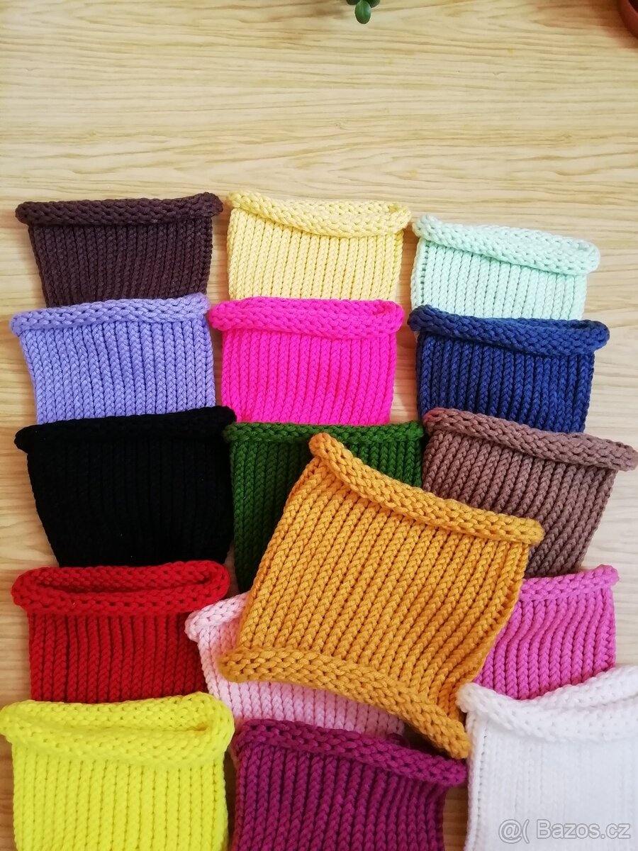Nový pletený nákrčník (rolák)