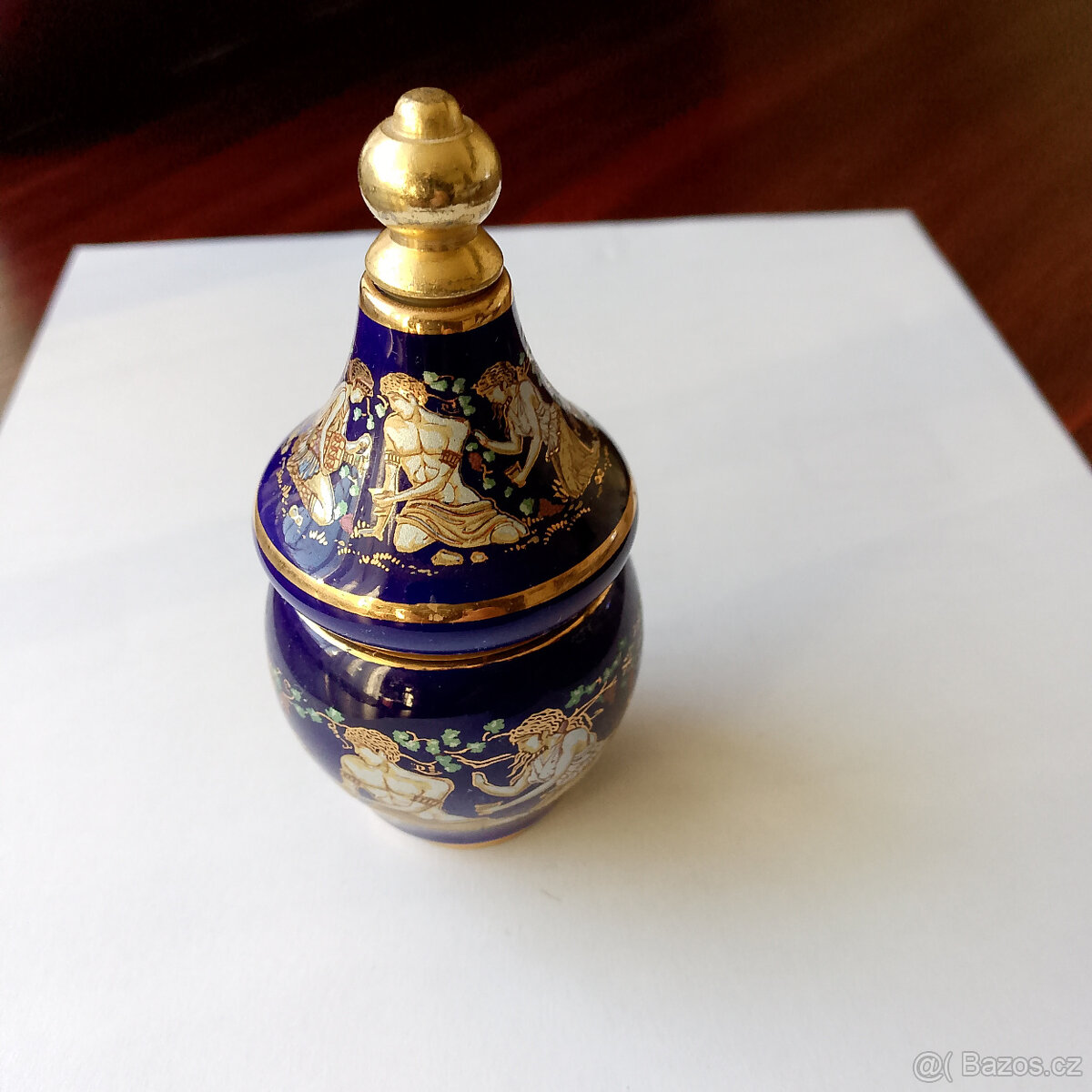 Keramická nádobka na krém.