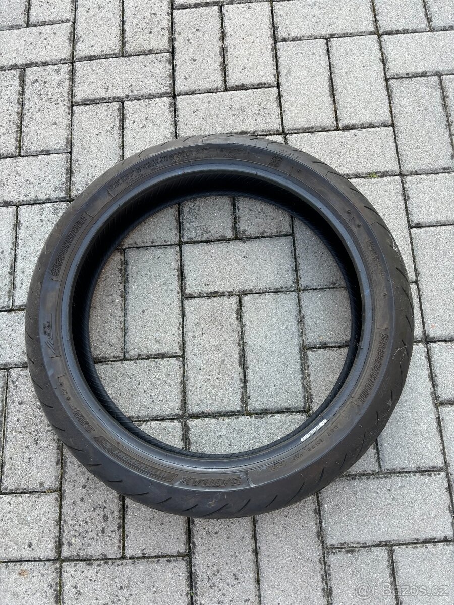 Pneumatika bridgestone sportovní