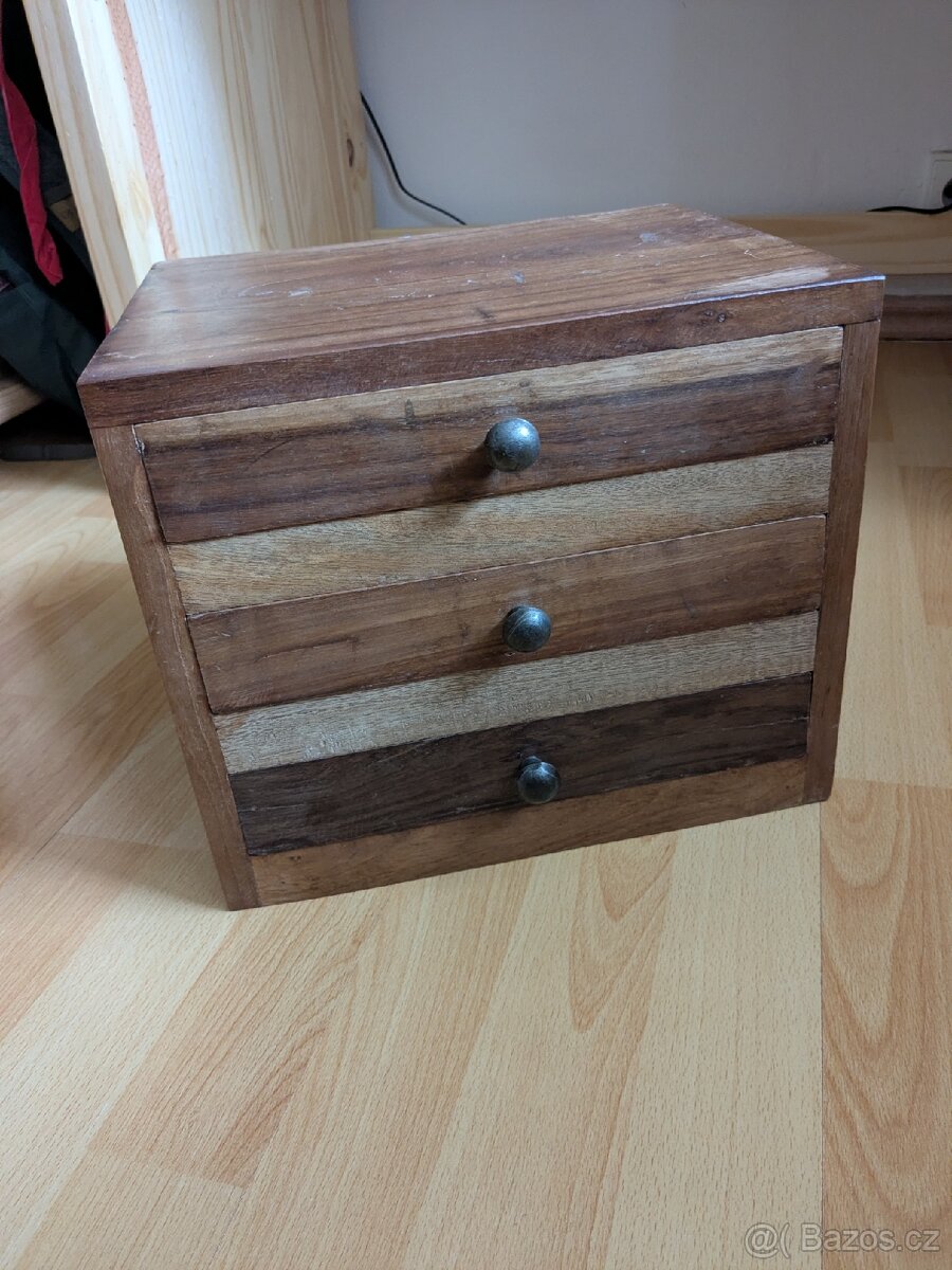 Dřevěný organizér se 3 šuplíčky masivní dřevo vintage