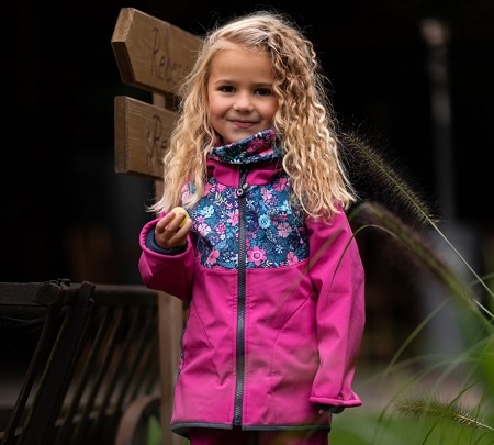 Dívčí SOFTSHELLOVÁ BUNDA UNUO s fleecem vel. 122/128