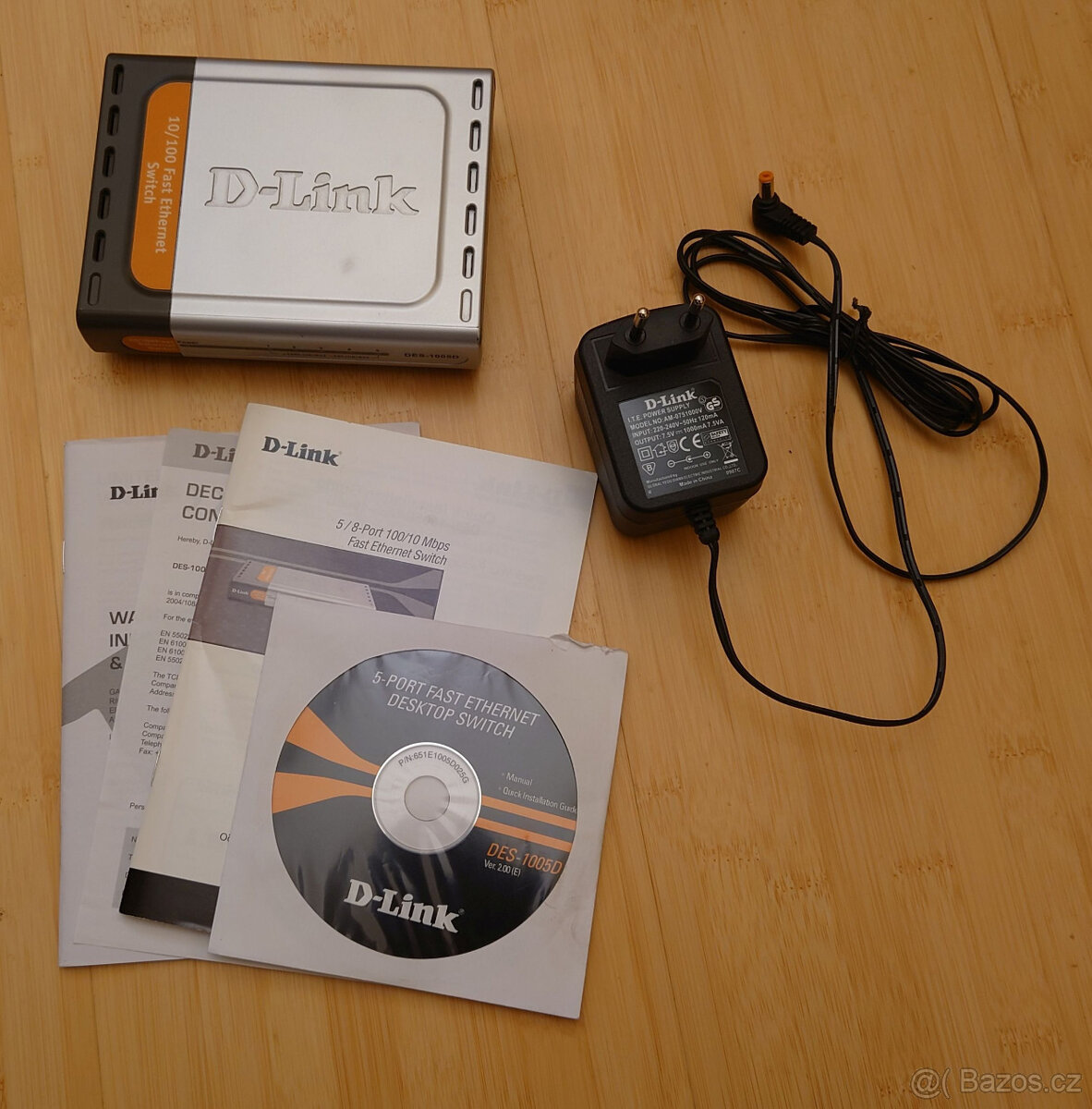 D-Link DES-1005D switch 5portů 10/100MBit