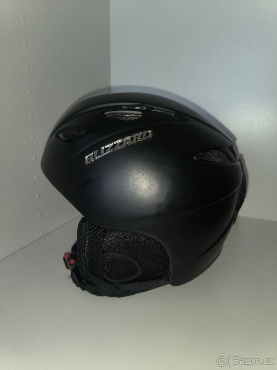 Lyžařská a snowboardová helma 52-57 cm