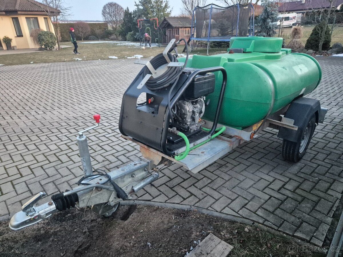 Mobilní vysokotlaká myčka