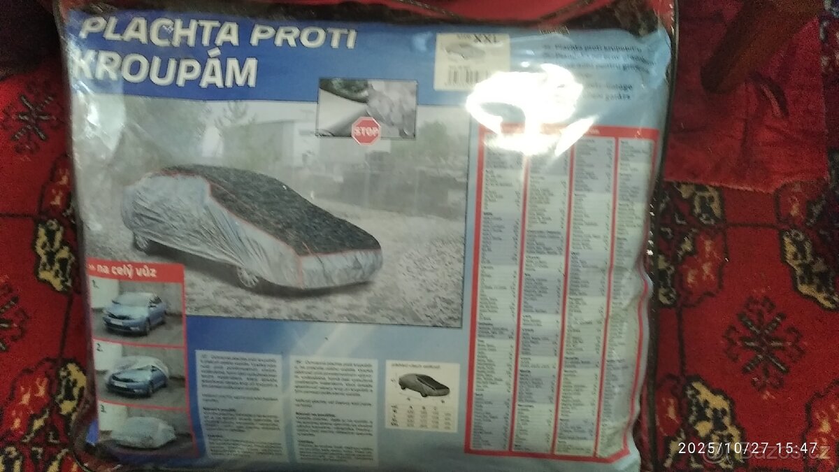 Plachta proti krupobití a dešti