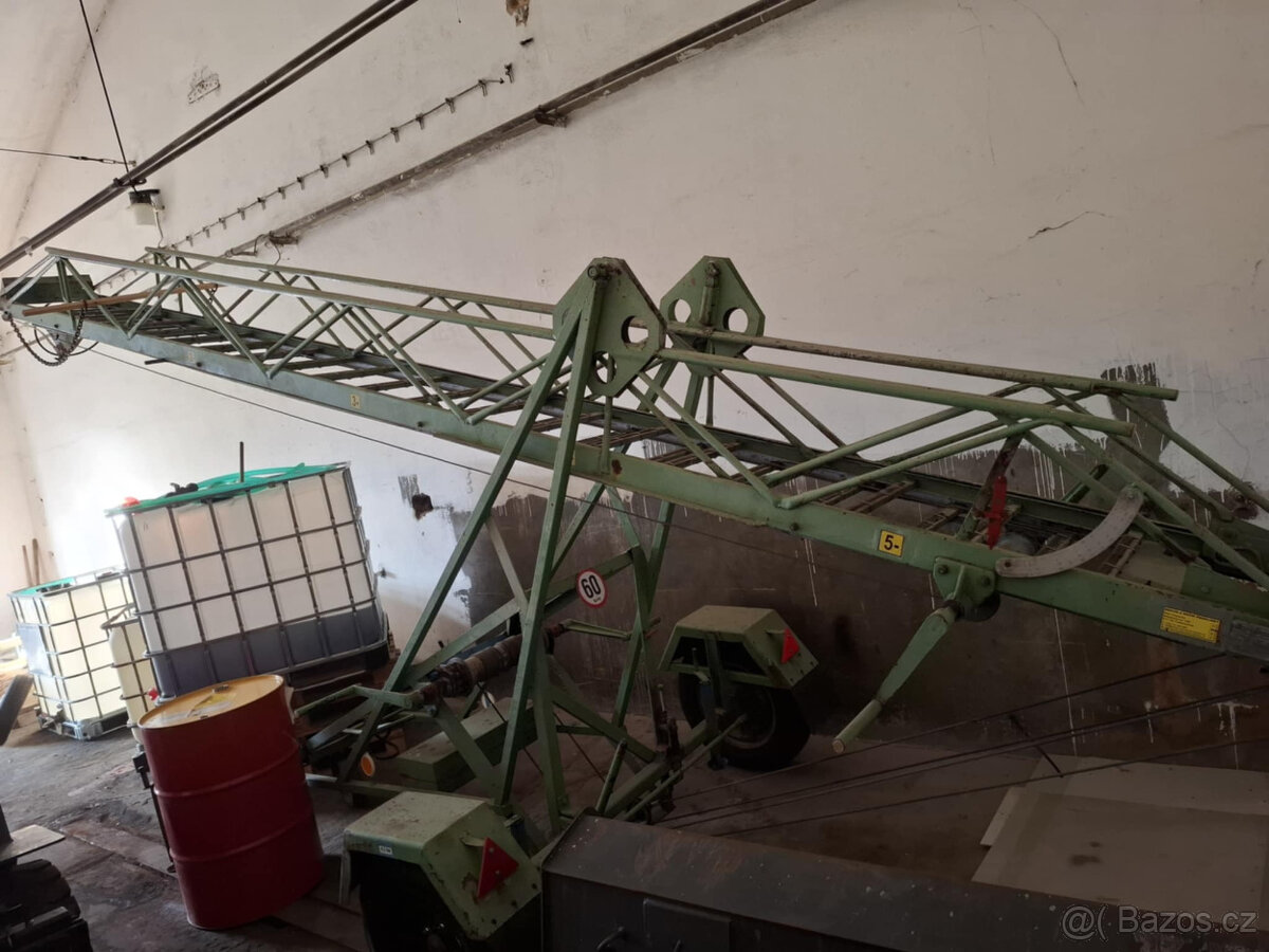 Prodám výsuvný žebřík Komex, ZD 12