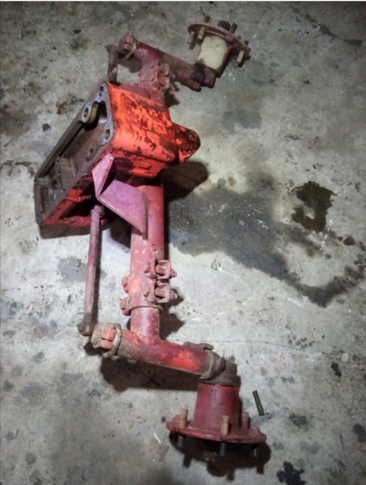 Traktor Rs 09 Rs-09 Gt-124 Rs09 přední náprava